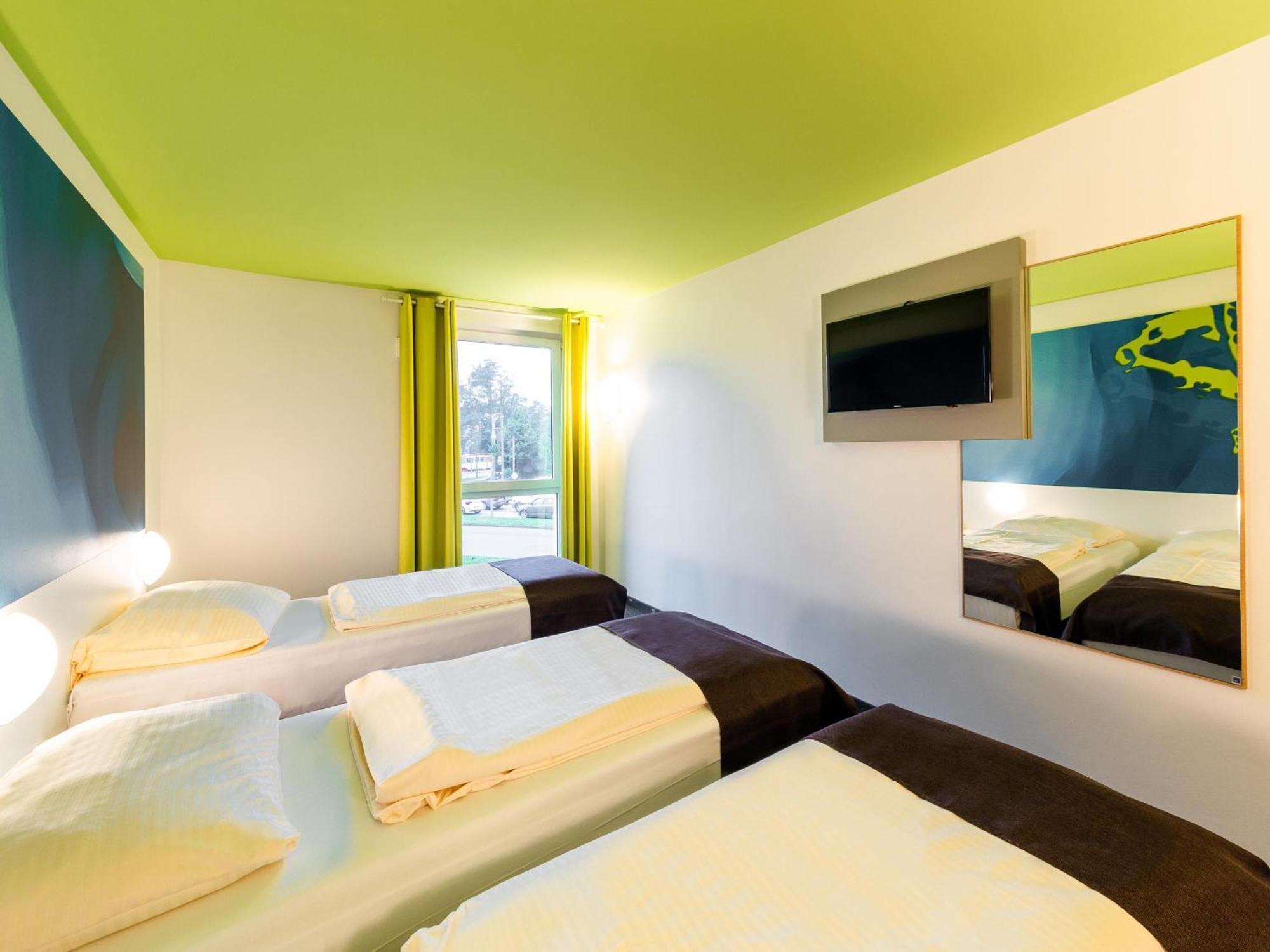 B&B Hotel Krefeld Exterior photo