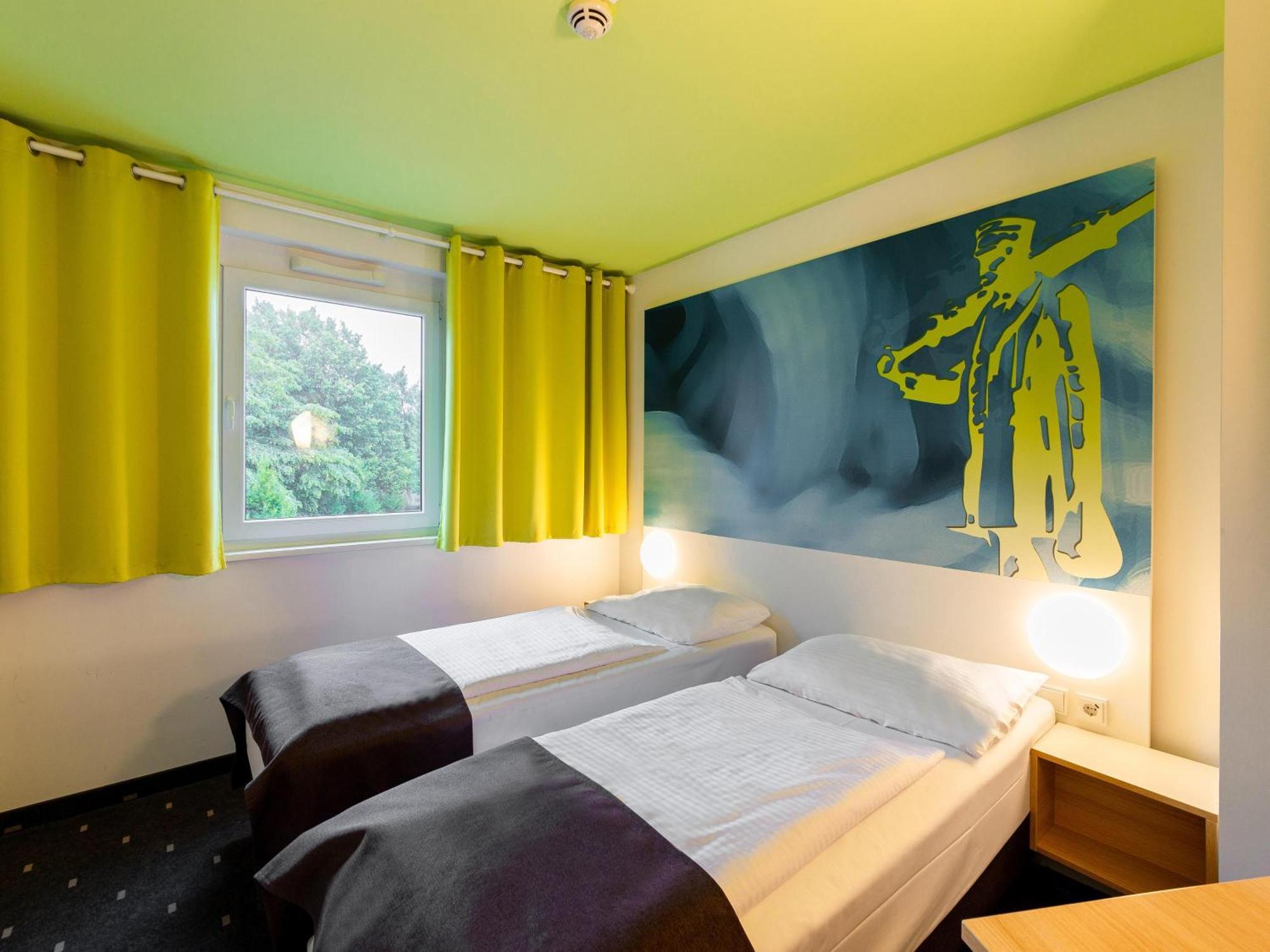 B&B Hotel Krefeld Exterior photo