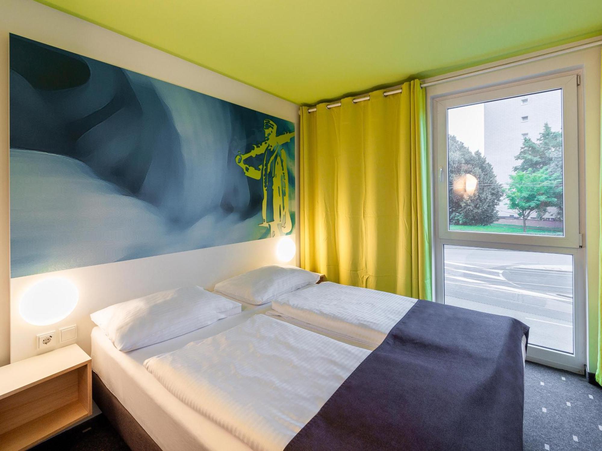 B&B Hotel Krefeld Exterior photo